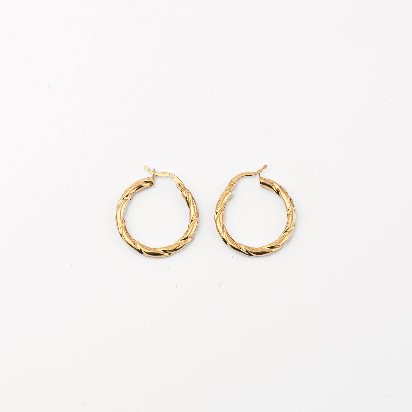 Simple Twist Hoop Earrings