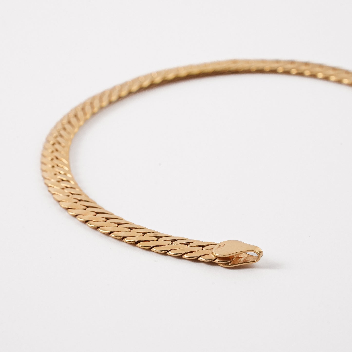 Solid Bond Chain Bracelet