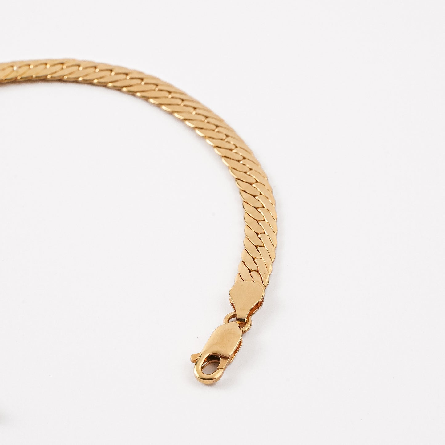 Solid Bond Chain Bracelet