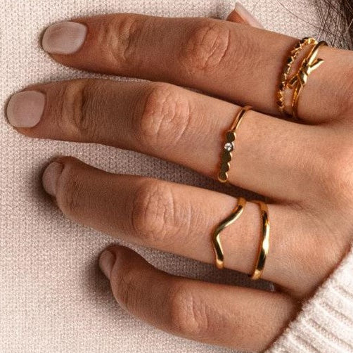Double Knot Ring