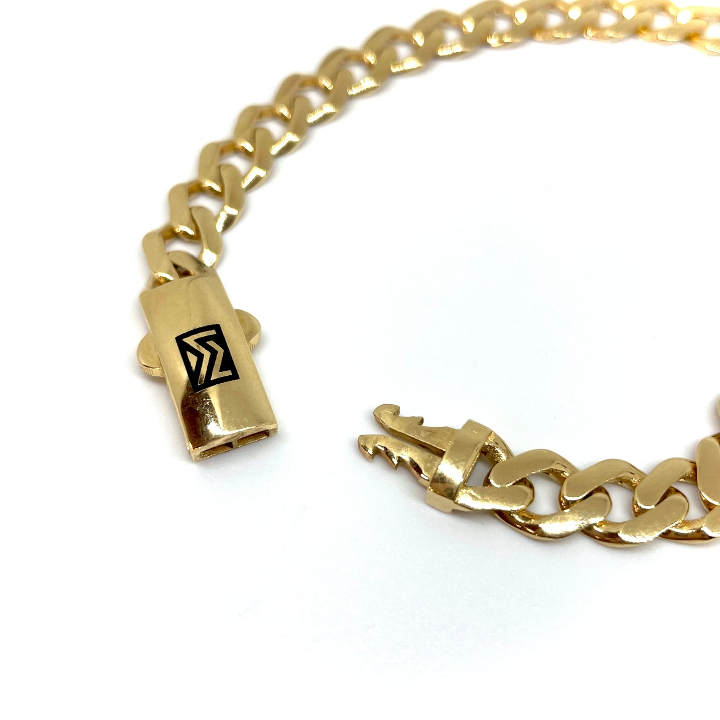 Timeless Statement Chain Bracelet