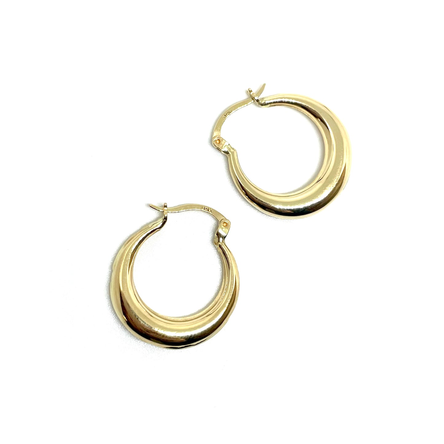 Sleek Bombé Hoop Earrings