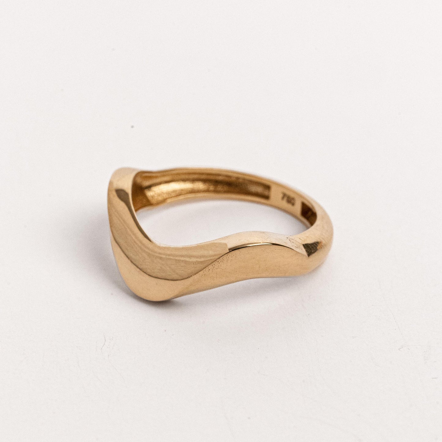 Edgy Wavy Ring