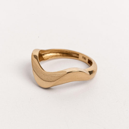 Edgy Wavy Ring