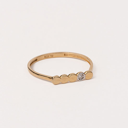 Dainty Circles Ring