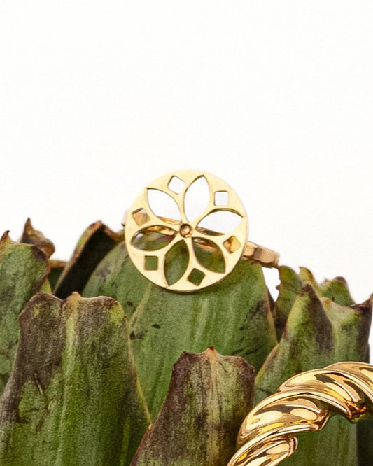 Arabesque Flower Ring