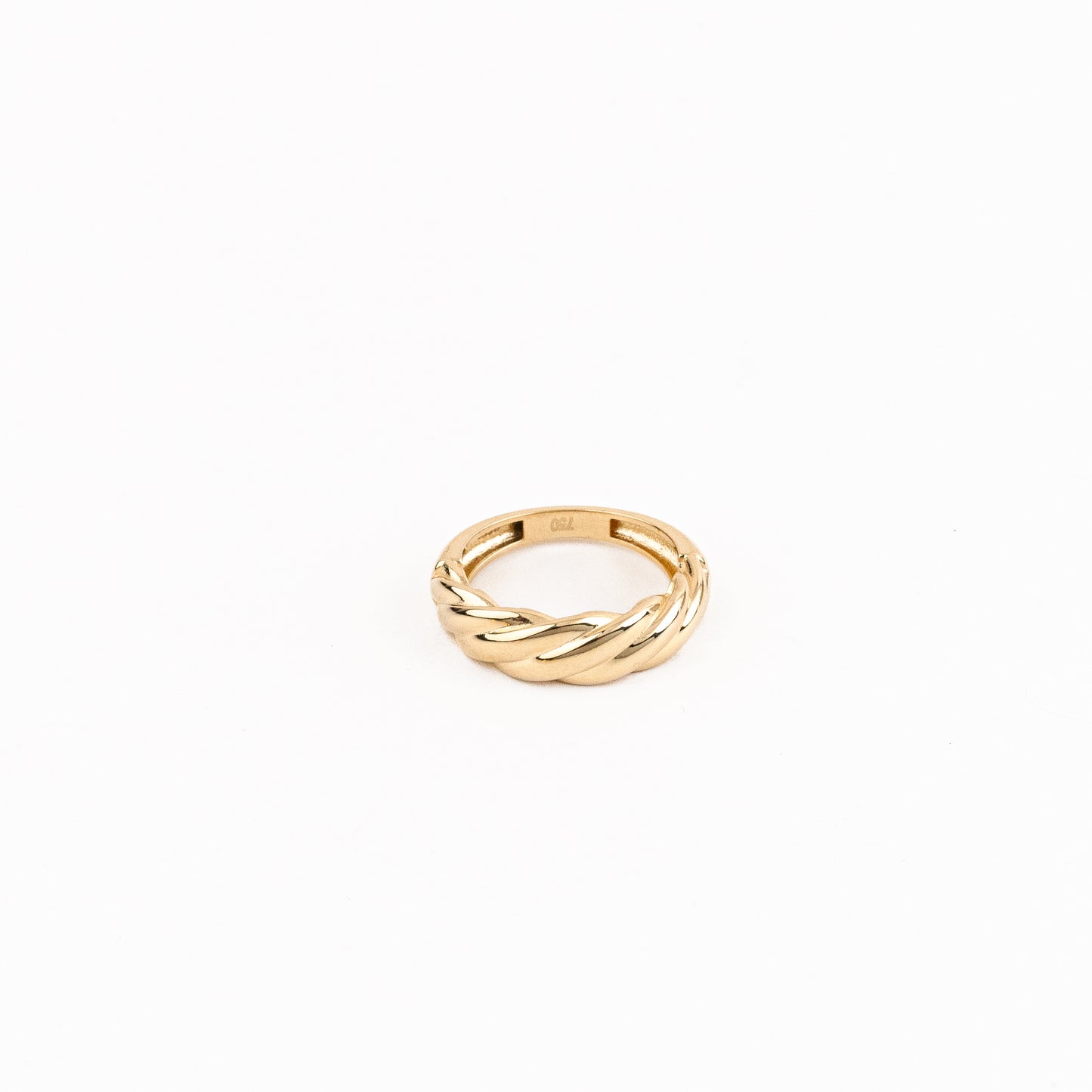 Elegant Twist Ring