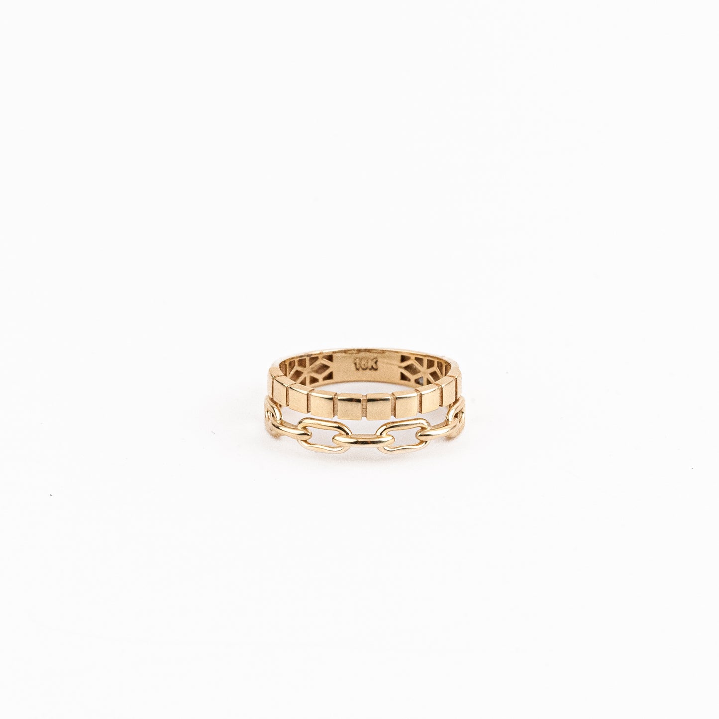 Double Layer with Chain Ring