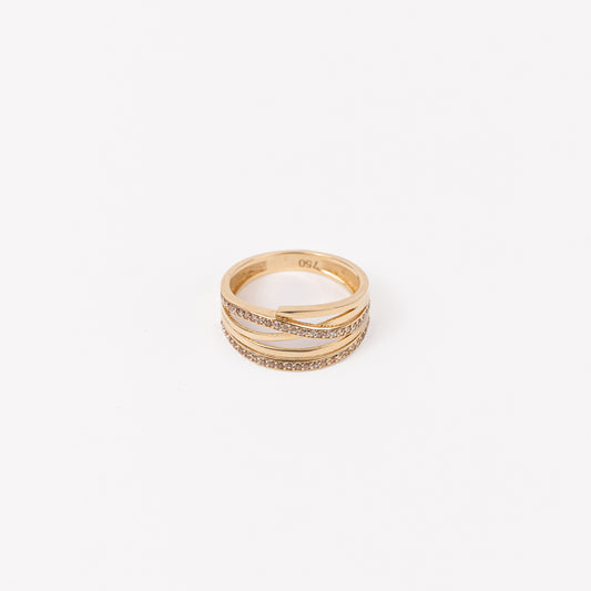 Elegant Curves Ring
