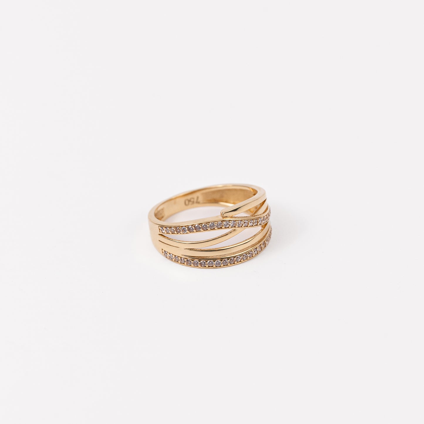 Elegant Curves Ring